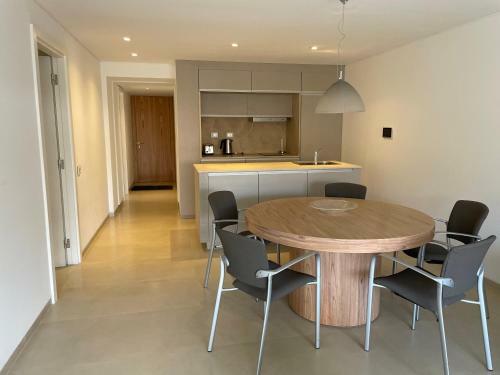Apartamento Rocas Del Plata (mendoza Capital)