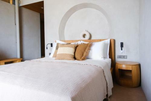 Birdcage 33 Boutique Hotel & Restaurant