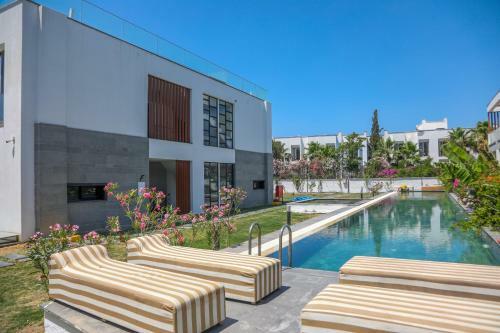 Seb Suites & Residences