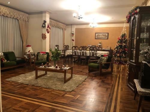 Hostal Belle Ville