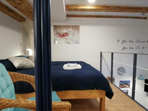 Stylish Apartment With Castle View & Free Parking
