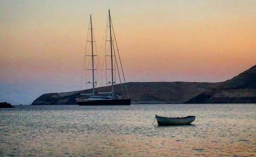 Serifos Dream House Near The Sea