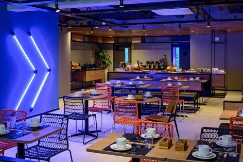 Hotel Ibis Budget Cambori� - Novo!