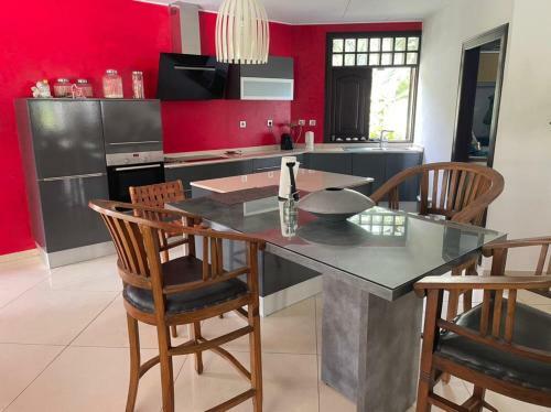 Villa Maison De Charme : Coin De Paradis - 250m2