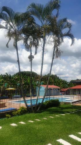 Finca Hotel Campestre La Paloma Cootur