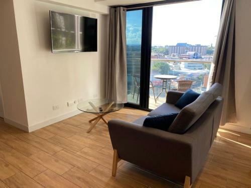 Hermoso Y Amplio Apartamento, 2 Habitaciones.