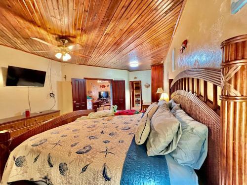 Apartamento Hermit Crab Villa 3b @sunset Villas, West End.