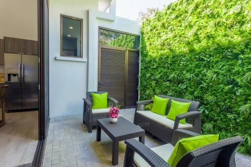 Beachside Casa Yara - Beautiful Villa, Jaco Beach