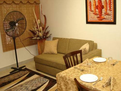 Hotel Jayliz Lodge Adenta,accra