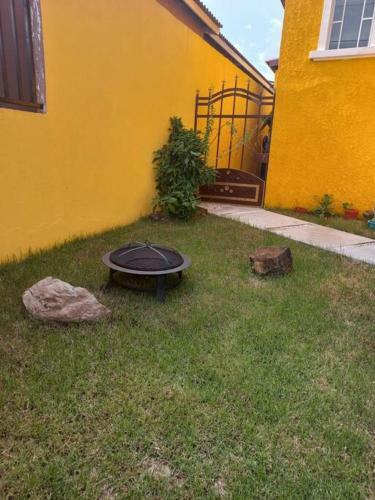 Beautiful 4 Bedroom House With Pool!