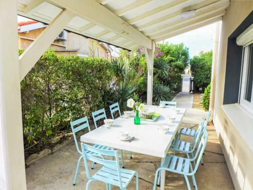Holiday Home Rue Des Vives Narbonne Plage