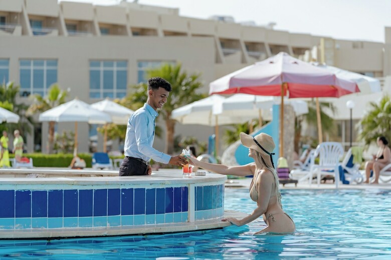 Hotel Aqua Mondo Abu Soma Resort