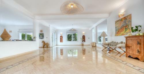 Ayt - Villa Luxe - Sp�ciale Famille - 8 Px