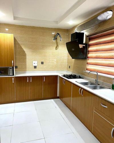 Court Apartment