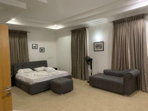 Achievers Villa