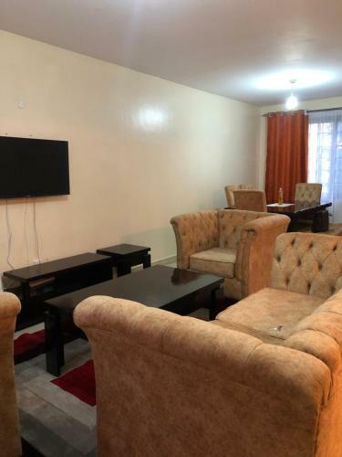 Apartamento 3-br Mansionette Victoria Gardens