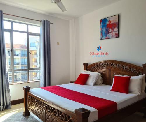 A Perfect, Impeccable 2 Bedroom Apartment!!