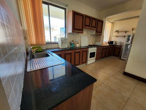 Spectacular Praiseworthy 2 Bedroom Apartment
