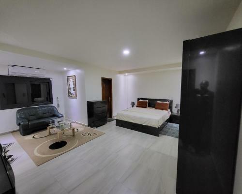 Apartamento Appart 3 Chambres Et Salon Meubl� Point E Dakar