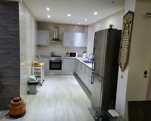 Apartamento Appart 3 Chambres Et Salon Meubl� Point E Dakar