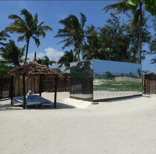 Villa Mirror House Watamu