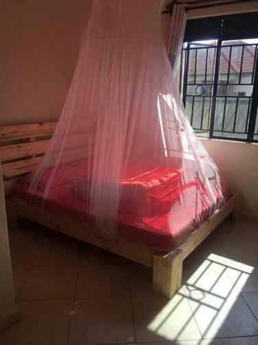 Private One Bedroom Apartment In Bukasa/muyenga