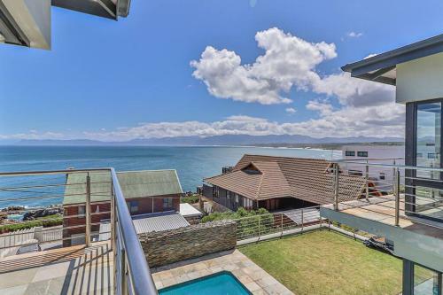Villa 72 On Vyfer - Family Friendly Whale Watching