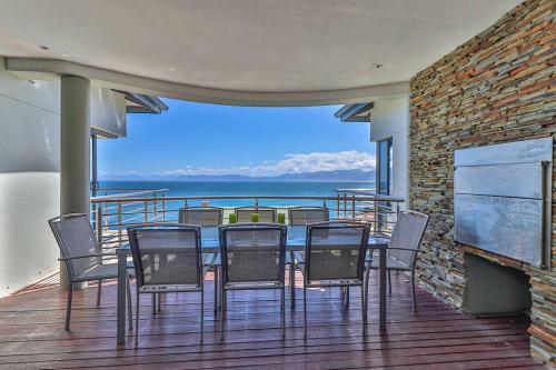 Villa 72 On Vyfer - Family Friendly Whale Watching