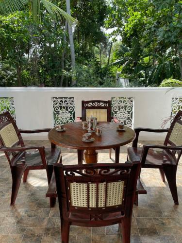 Sunhaven Villa & Apartment