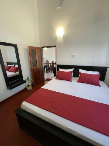 Sunhaven Villa & Apartment
