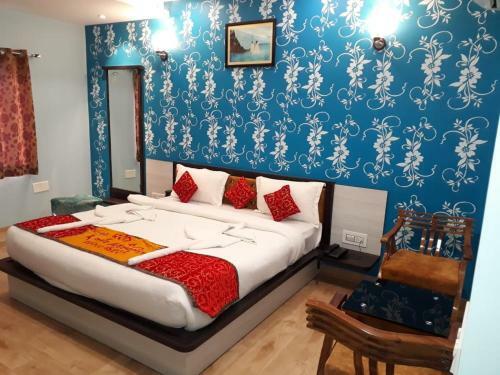 Hotel Kalamandir Palace