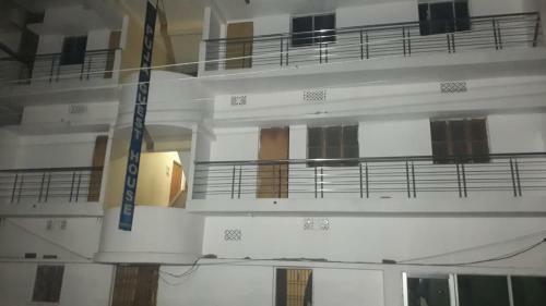 Hotel Puja Guest House By Wb Inn