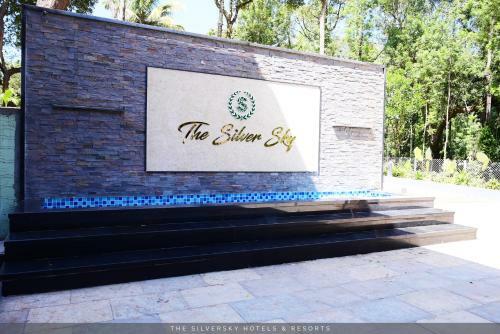 Hotel The Silver Sky Resorts