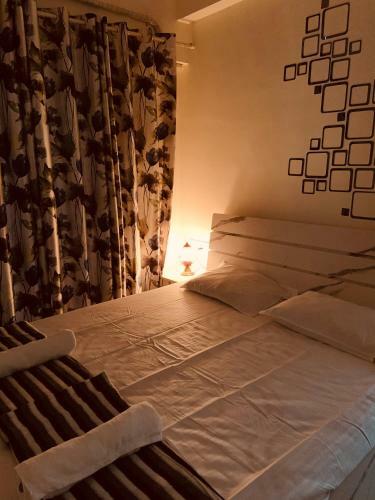 La Maison Entire 2 Bhk Serviced Apartment
