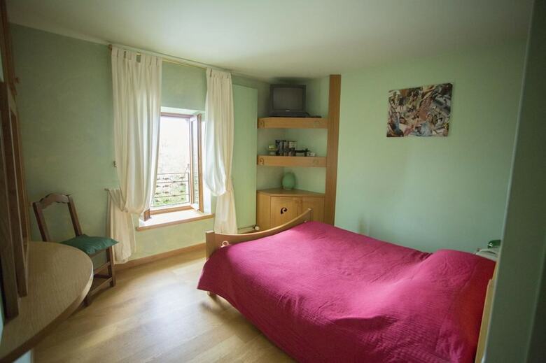 Hotel Le Bonheur Dans Le Pr�