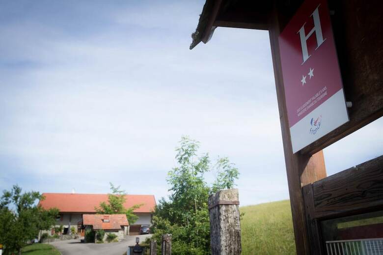 Hotel Le Bonheur Dans Le Pr�