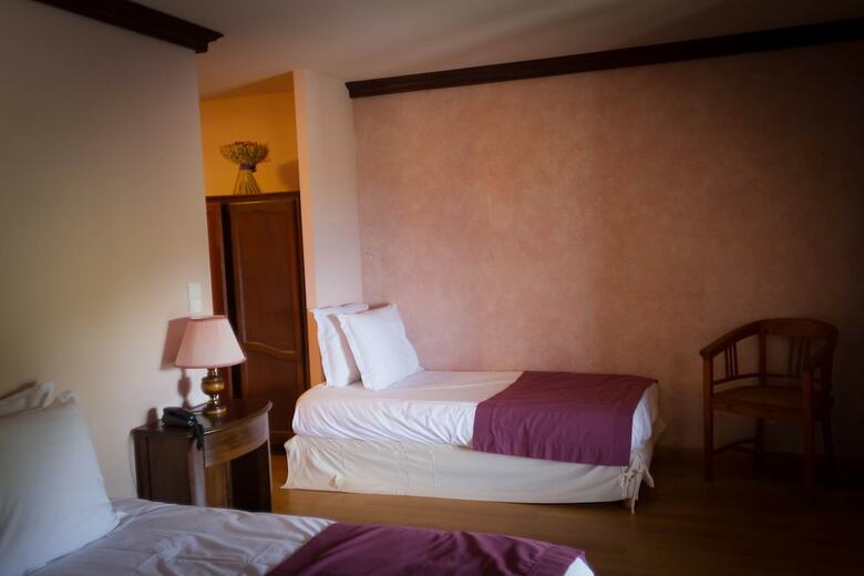 Hotel Le Bonheur Dans Le Pr�