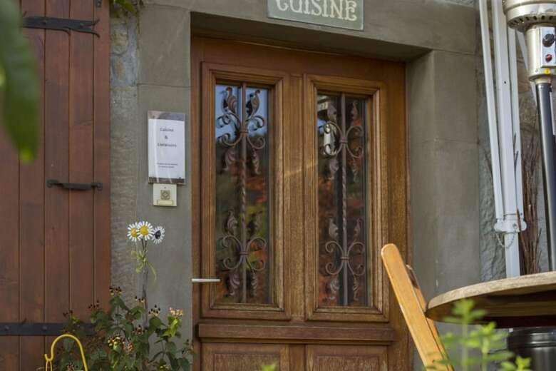 Hotel Le Bonheur Dans Le Pr�