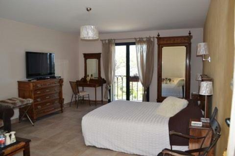 Bed & Breakfast Ch�teau Serigues