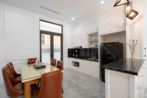 �nh D??ng Villa Homestay H? Long