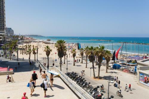 Yomtov 27 - By Beach Apartments Tlv