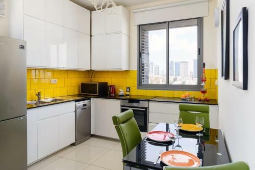 Apartamento Florentin 2 Bdr - Sea View Balcony