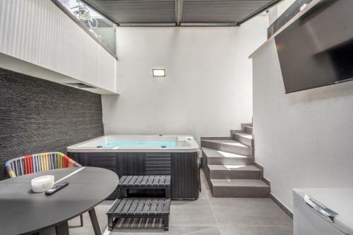 Apartamento Hayarkon Park - Wonderful Flat With Jacuzzi