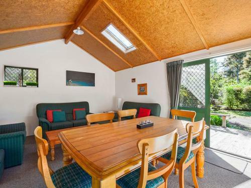 Te Aho Lodge - Turangi Holiday Home