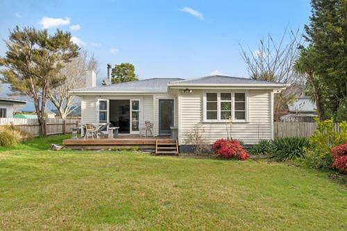 The River House - Turangi Holiday Home