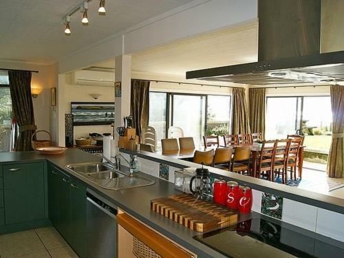 Beach Galore - Waihi Beach Holiday Home