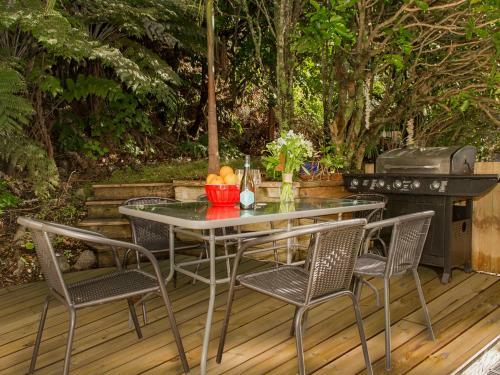 Casa Caramba - Whitianga Holiday Home