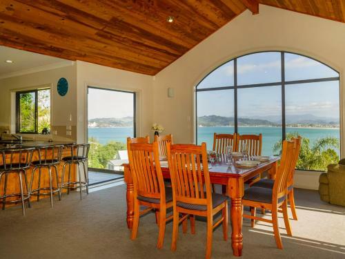 View From The Top - Whitianga Holiday Home
