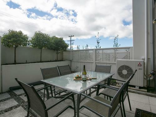 Marinaside Villa - Taupo Holiday Apartment