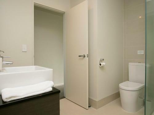 Marinaside Villa - Taupo Holiday Apartment